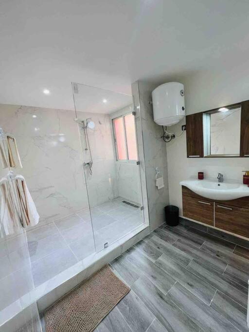 Apartment Design 3 Bedroom Hivernage Gueliz Marrakech K13 Marrákes Kültér fotó